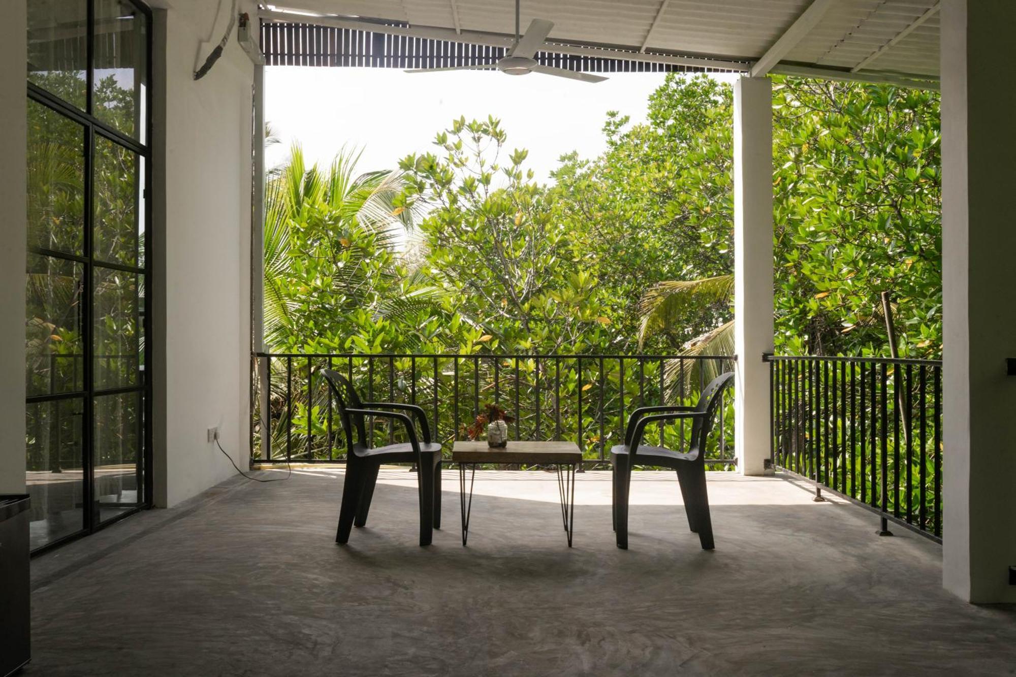 Voda Hotel Unawatuna Ngoại thất bức ảnh