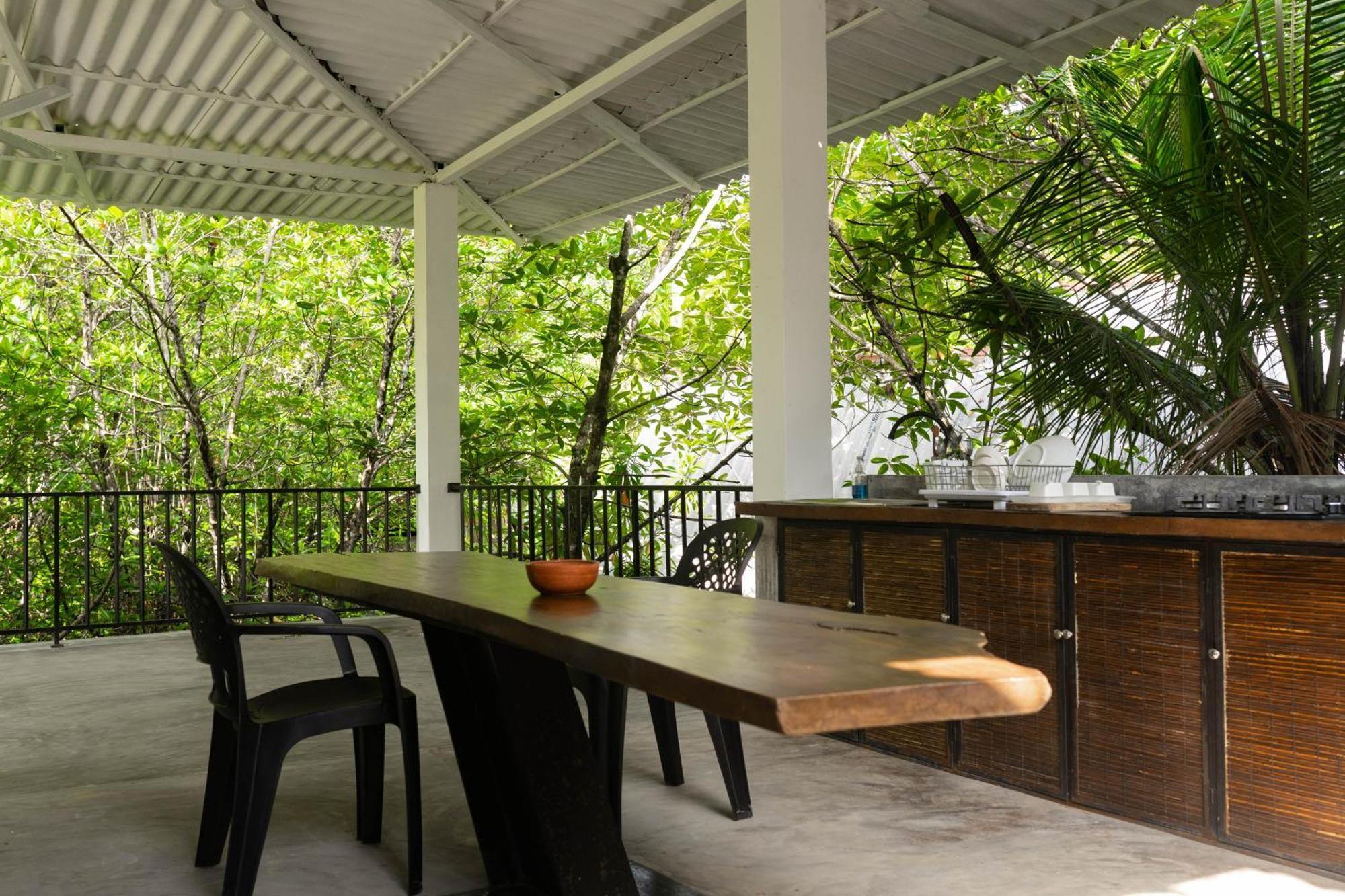 Voda Hotel Unawatuna Ngoại thất bức ảnh
