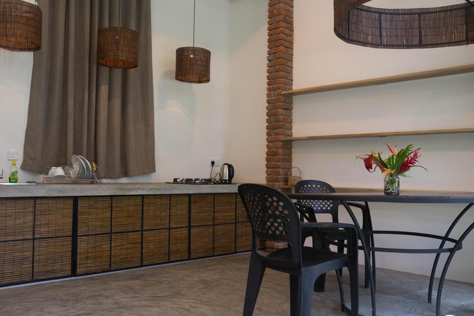 Voda Hotel Unawatuna Ngoại thất bức ảnh